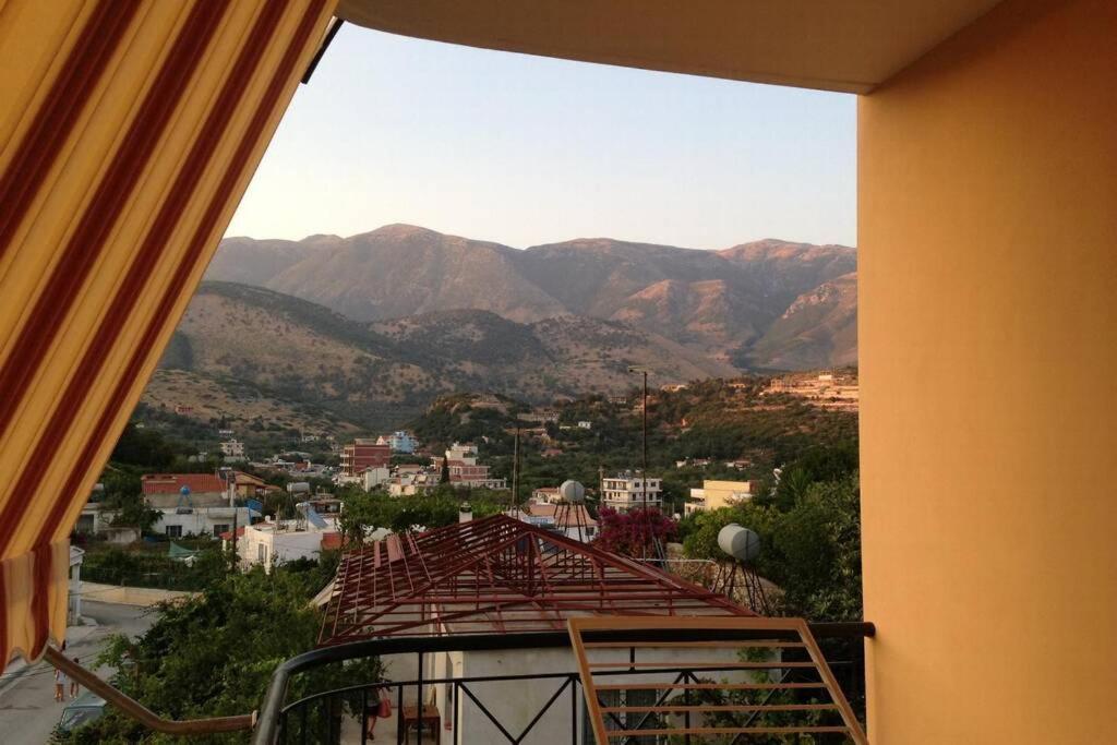 Lina'S Apartment Himare Exterior photo